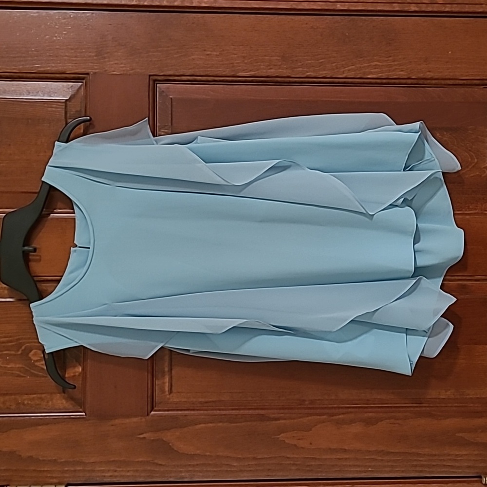 Bcbgmaxazria Ruffle sides top